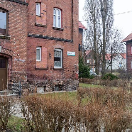 Loftowy Apartament W Sercu Slaska รูดา ชลอสกา ภายนอก รูปภาพ