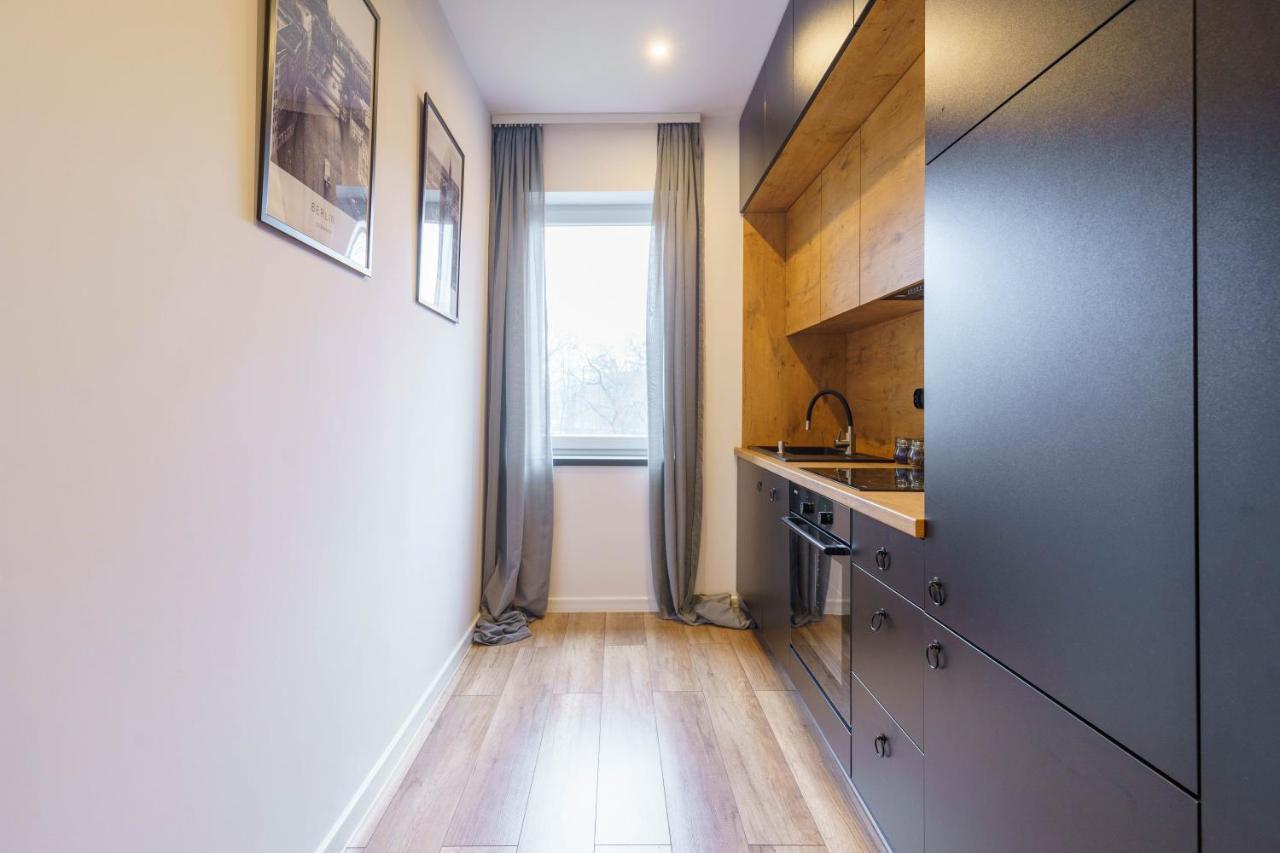 Loftowy Apartament W Sercu Slaska รูดา ชลอสกา ภายนอก รูปภาพ