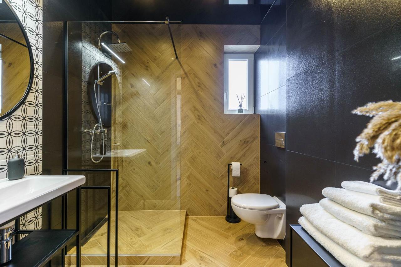 Loftowy Apartament W Sercu Slaska รูดา ชลอสกา ภายนอก รูปภาพ